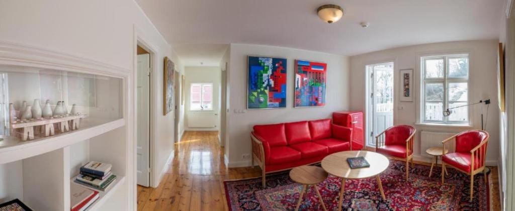 LL Properties - The Old Town Retreat — 3
