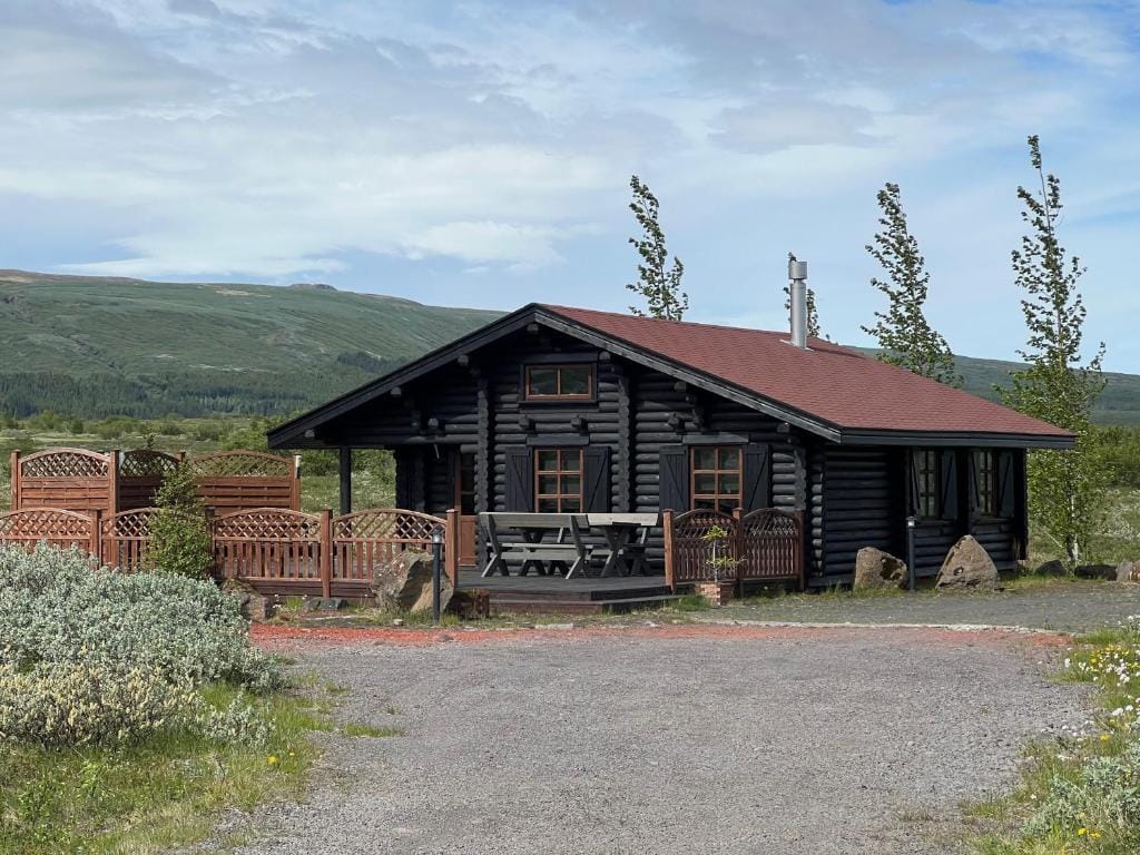 Cosy cabin with amazing view on the Geysir — 1