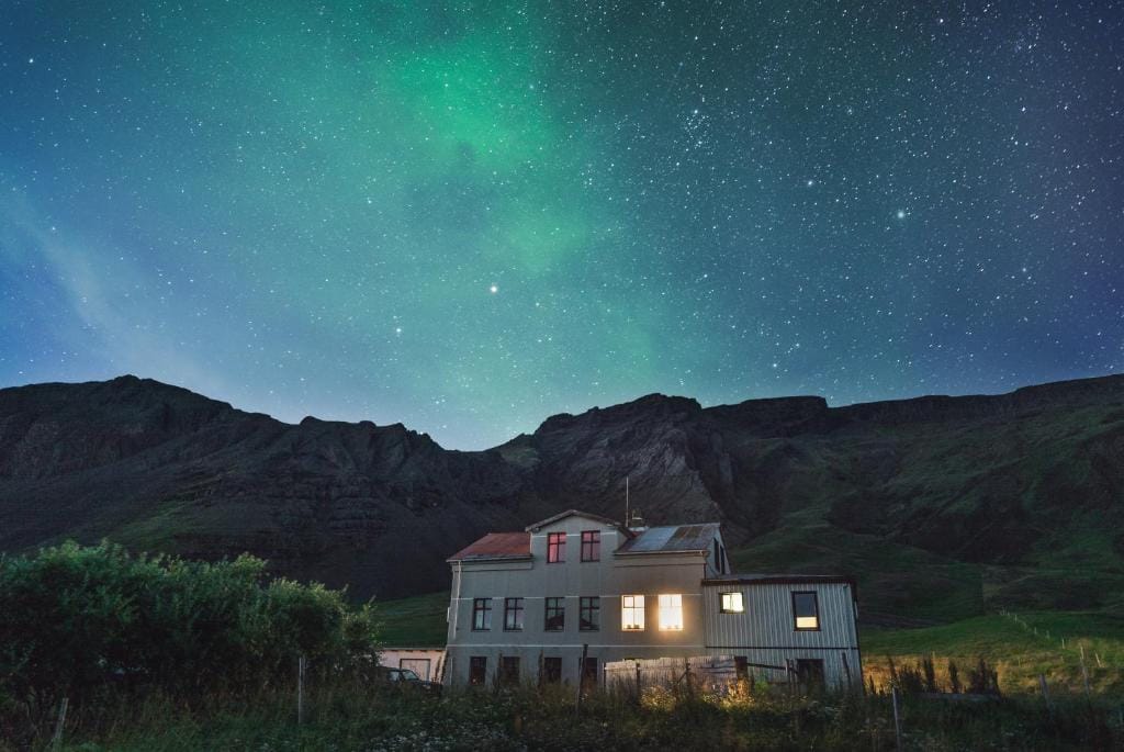 Hvammur 2 Guesthouse — 1