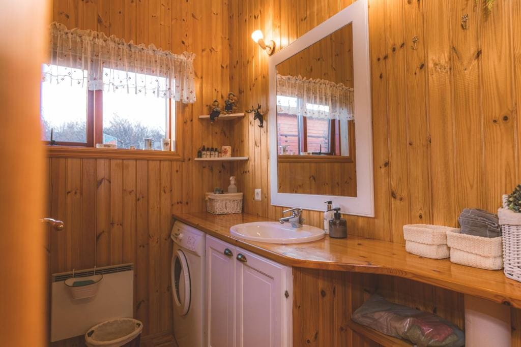 Stunning Cabin with Breathtaking Views! — 3