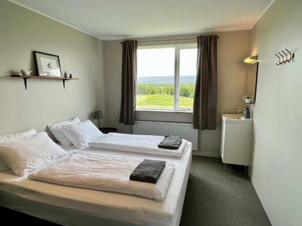 Eyjólfsstadir Guesthouse — 5