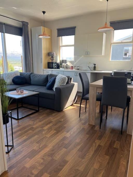Lakeside Apartments - A — 4