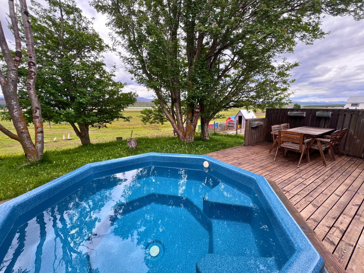 Finnsstaðir Holiday Home — 2