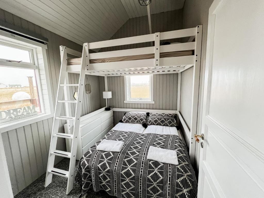 Garður Apartments — 2