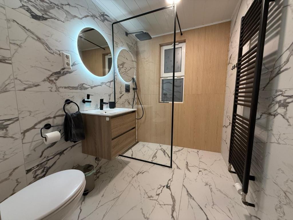 Luk House — 3