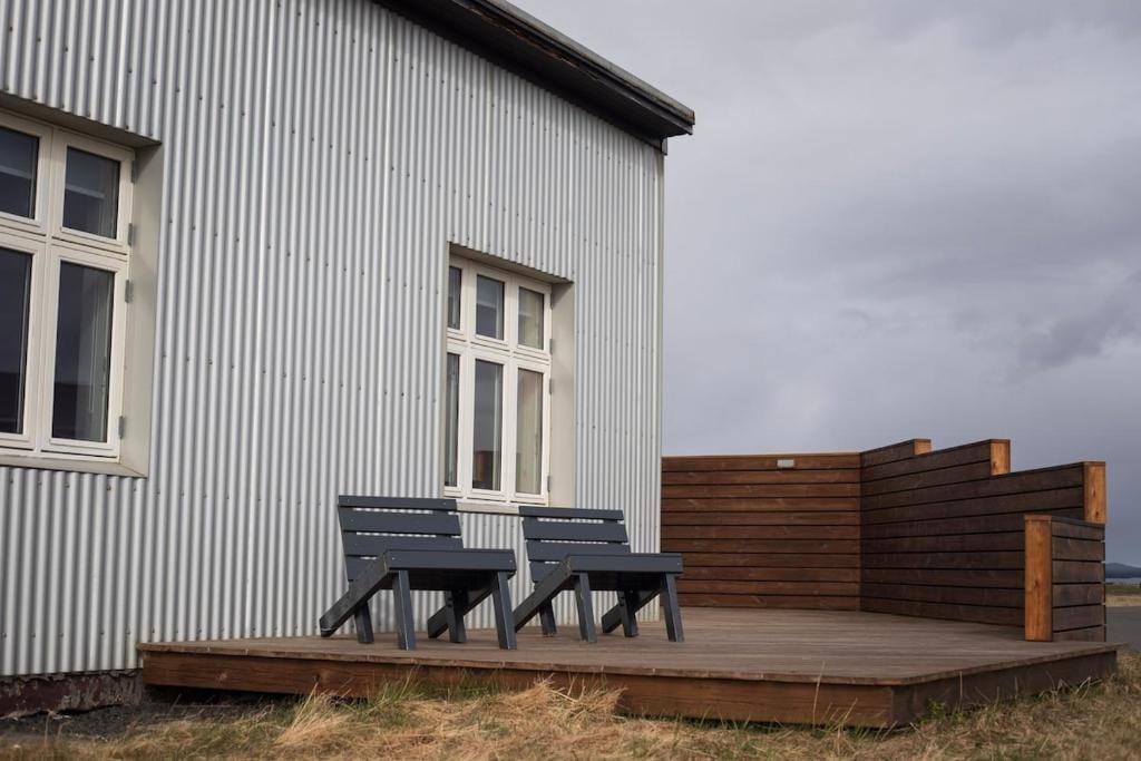Volcano Escape Grindavík with hot tub — 5