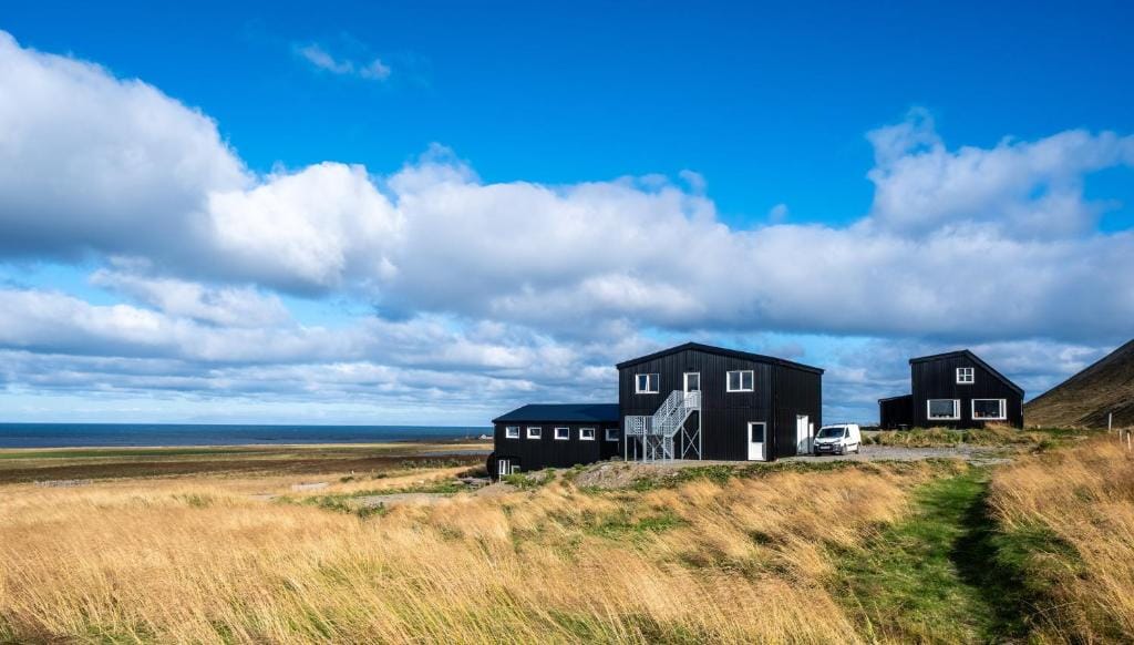 Dis Cottages — 4