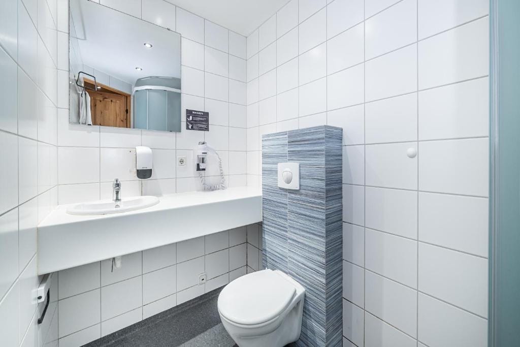 Hotel Viking — 3