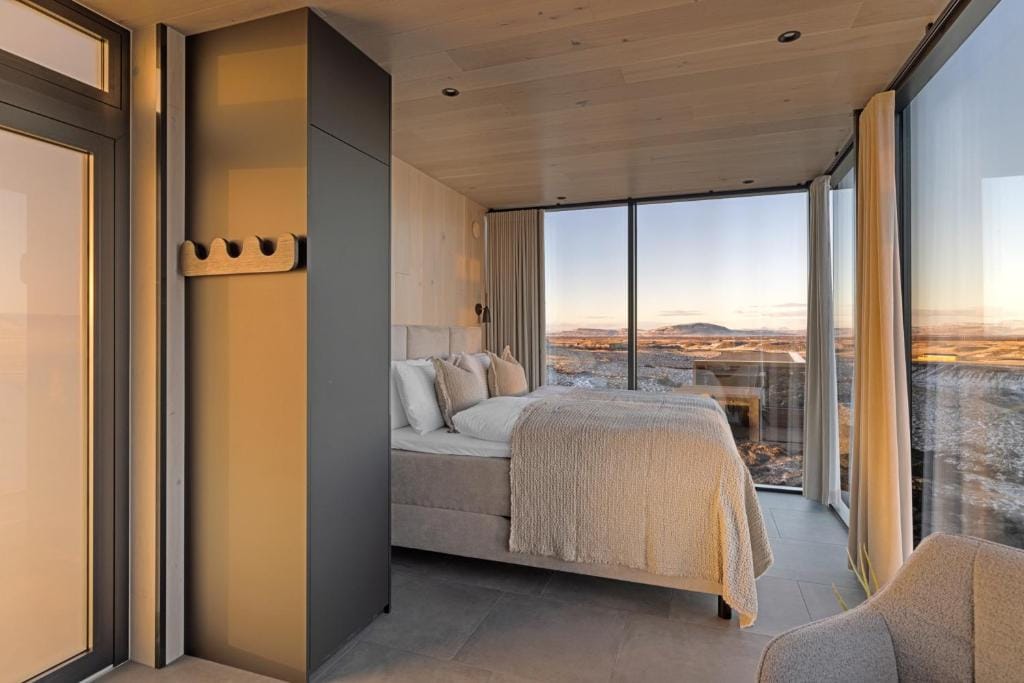 ÖÖD Hekla Horizon - Mirror Houses — 2