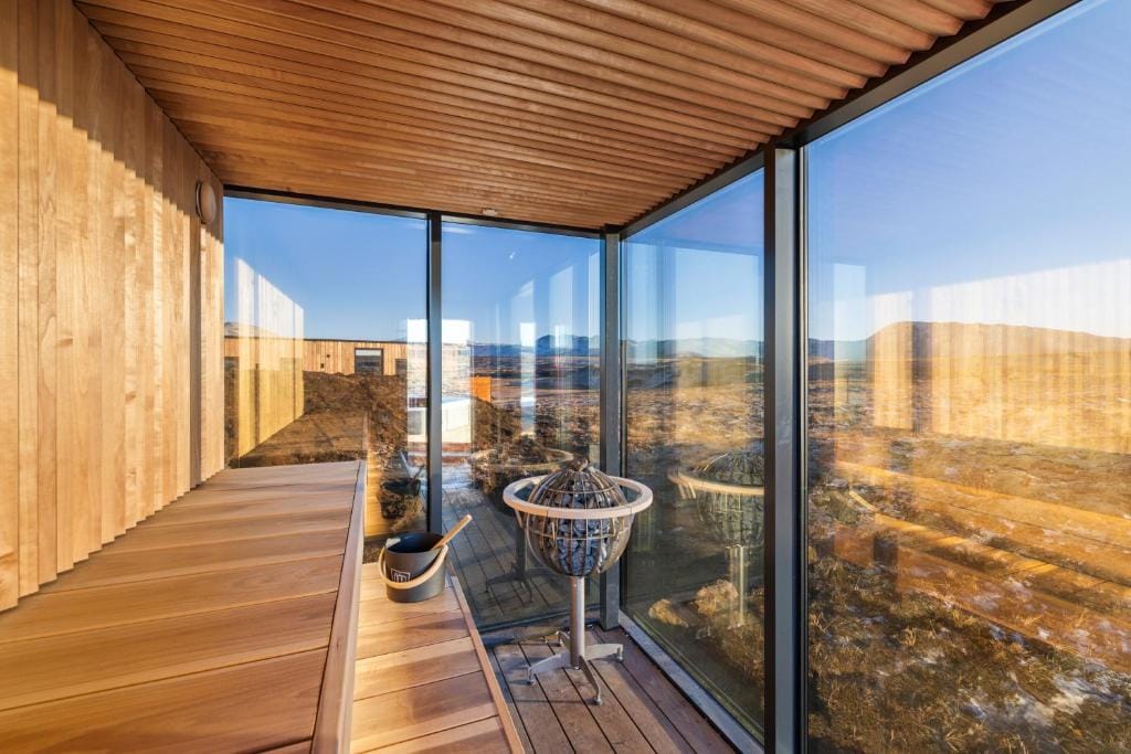 ÖÖD Hekla Horizon - Mirror Houses — 3