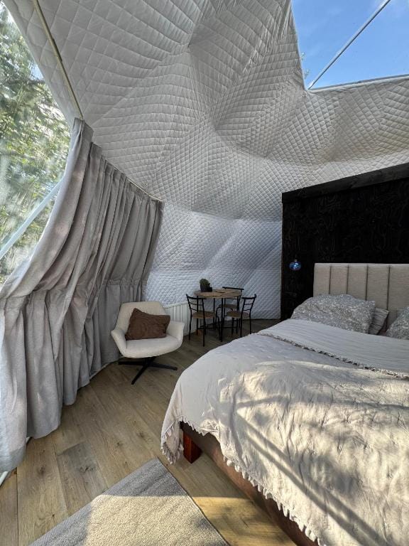 Vesturás lodge — 2