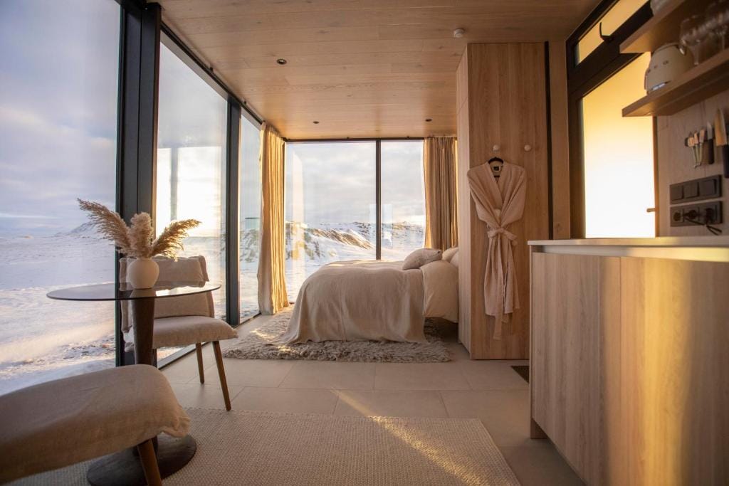 AURA Retreat Iceland — 1