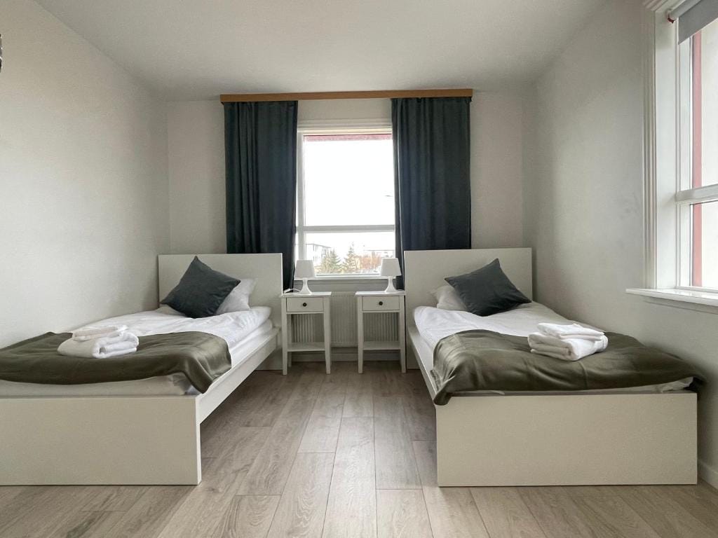 IQ Apartments 2 — 2