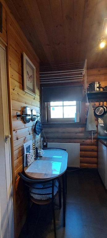 Reykjavik 116 Cozy Mini Studio 14m2 On Road no1 28km from the center of Rvk — 4