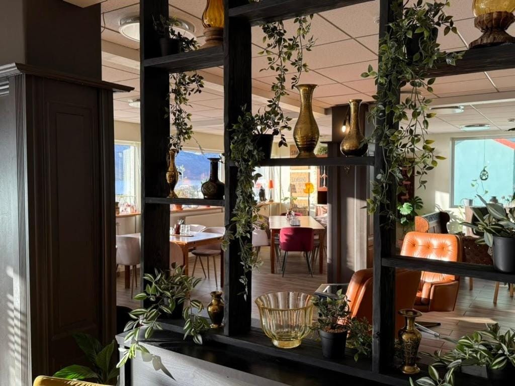 Hildibrand Apartment Hotel — 1