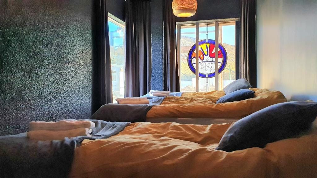 The Bank Sleeping Guesthouse — 1