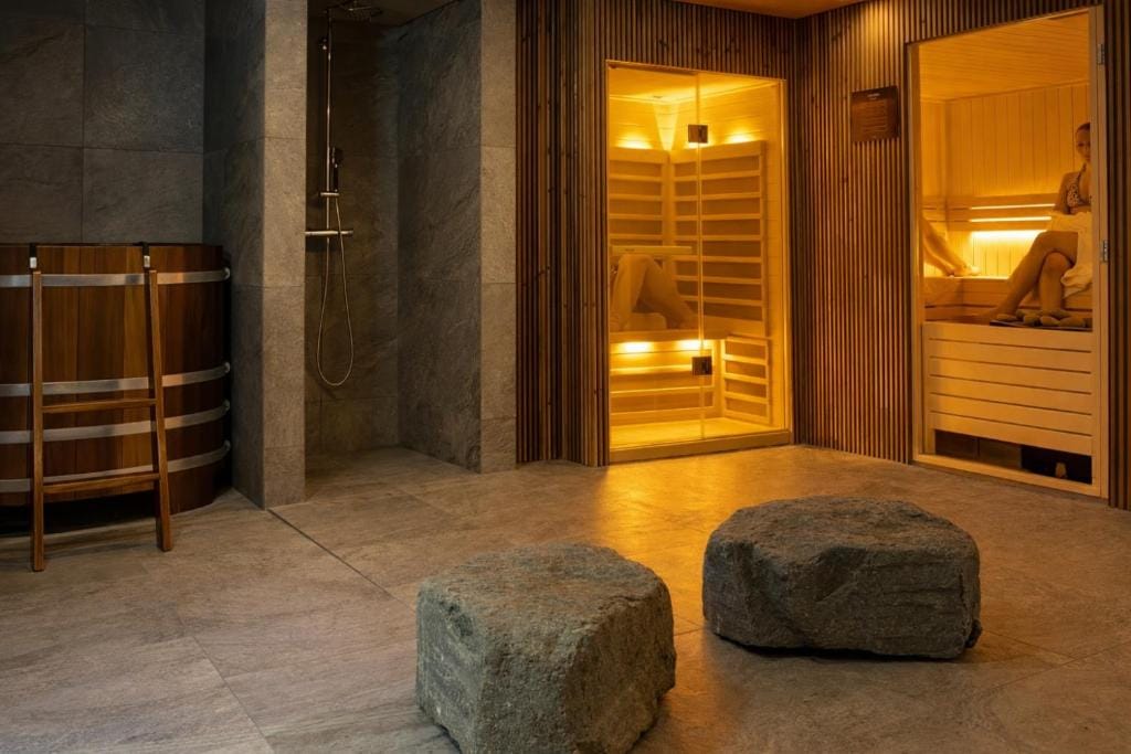 Hvanndalir Lodge — 3