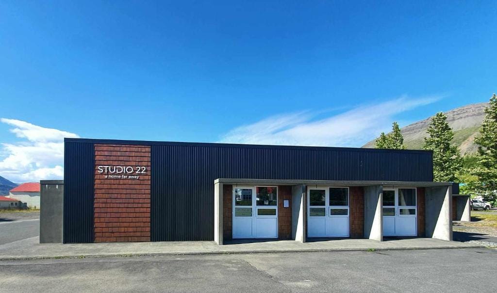 Studio 22 — 1
