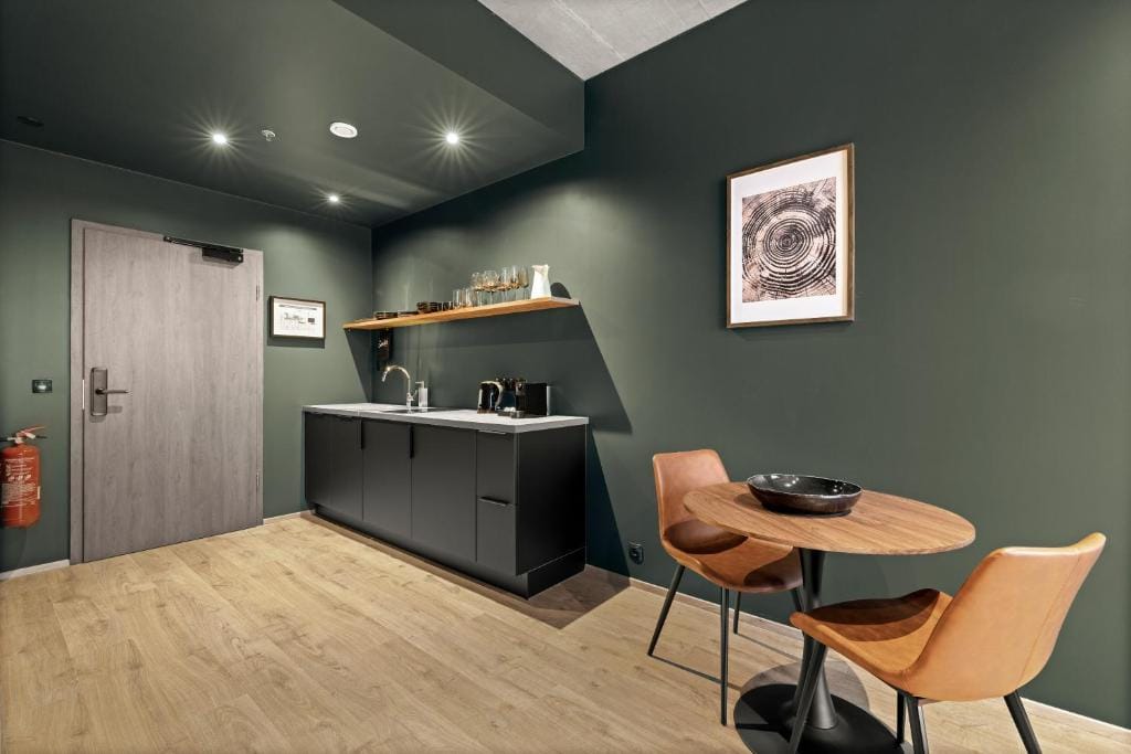 Aurora Nooks Apartments by Heimaleiga — 3