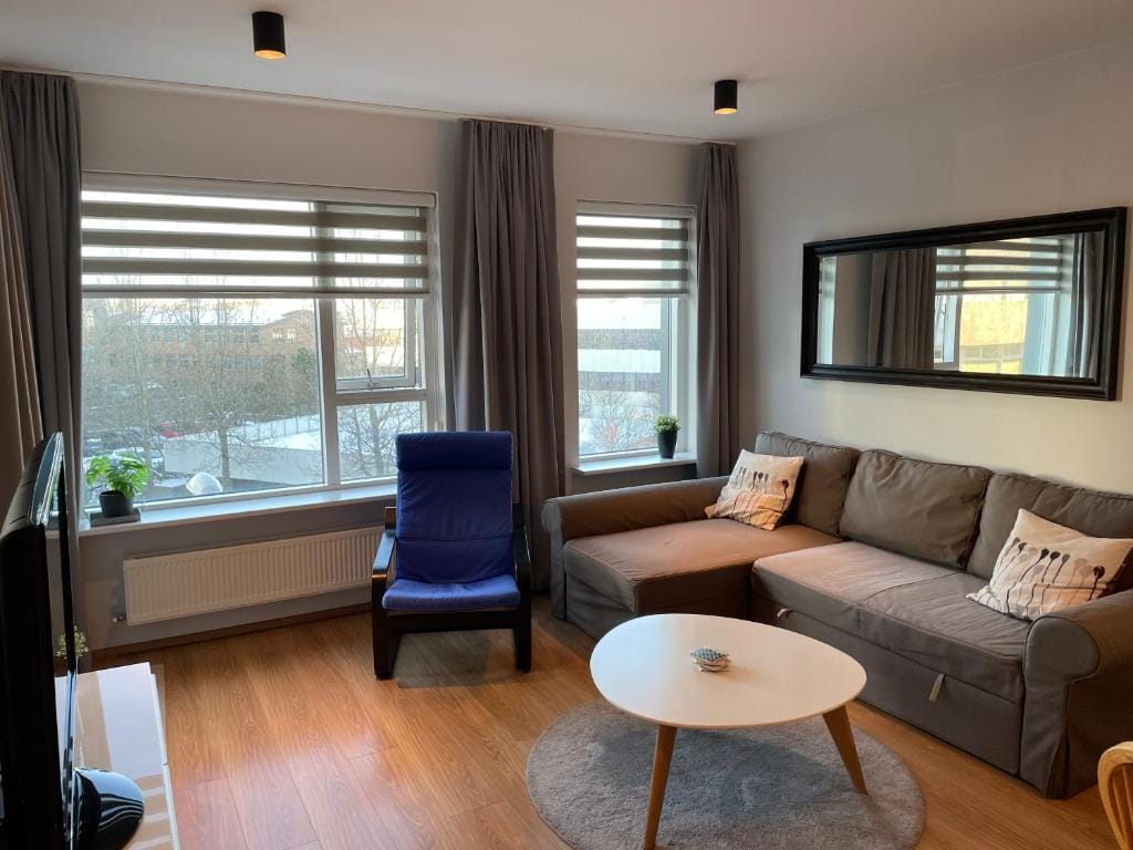Beautiful flat in downtown Reykjavík with a view — 1