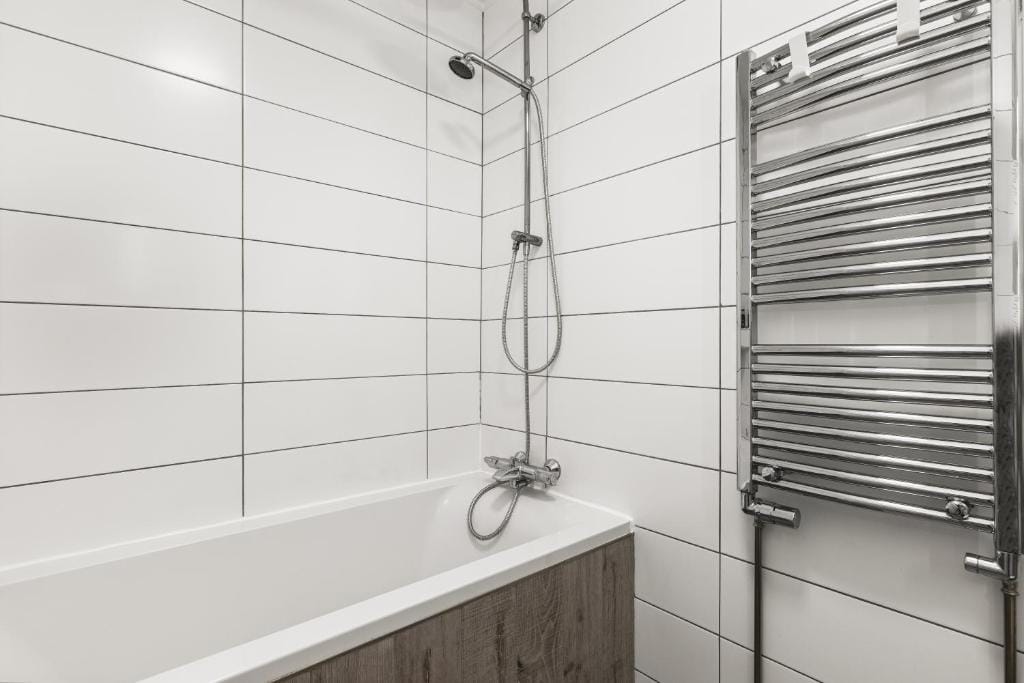 Perfect spacious 2-bedroom apartment near Sky Lagoon — 3
