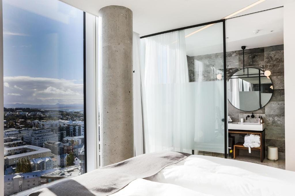 Tower Suites Reykjavík — 3