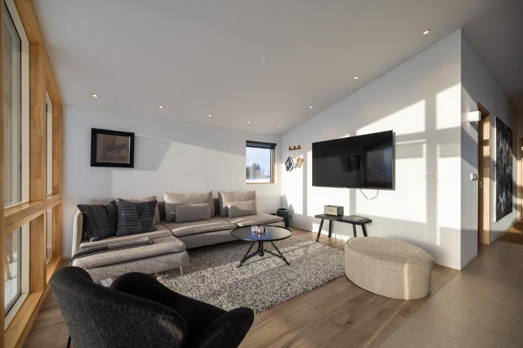 Kerbyggd: Luxury house and cottage in golden circle — 5