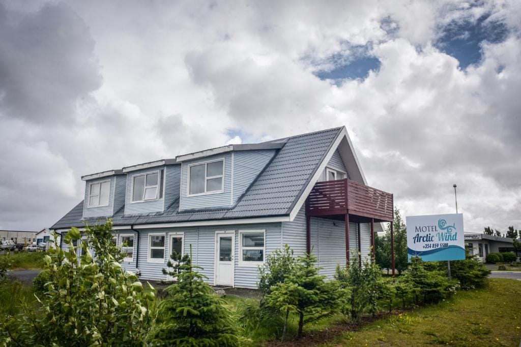 Motel Arctic Wind — 1